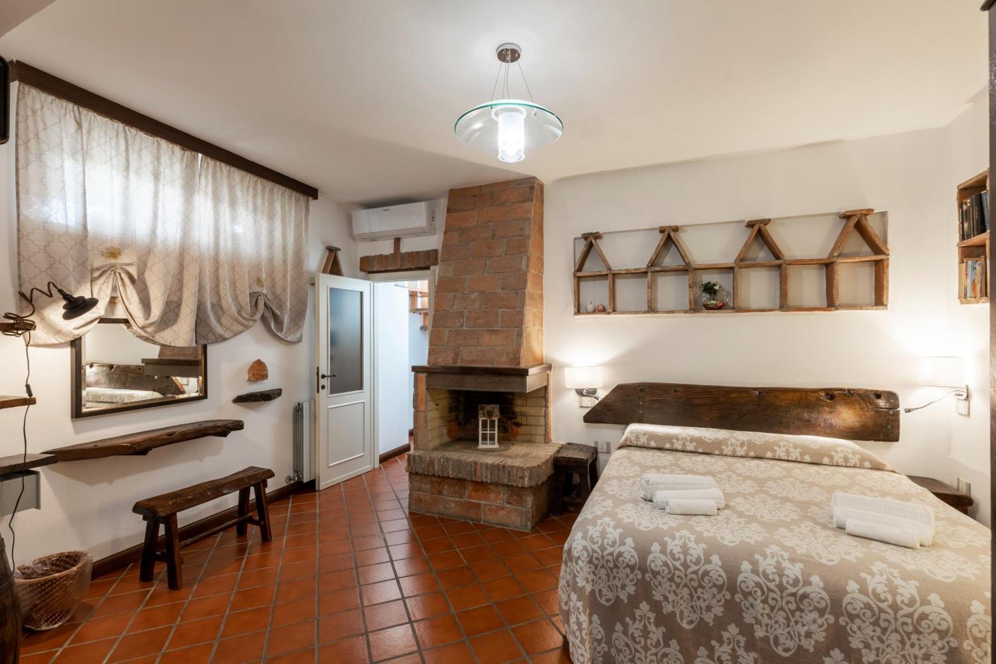 Il Torrione Bed and Breakfast Castiglione del Lago Eksteriør billede